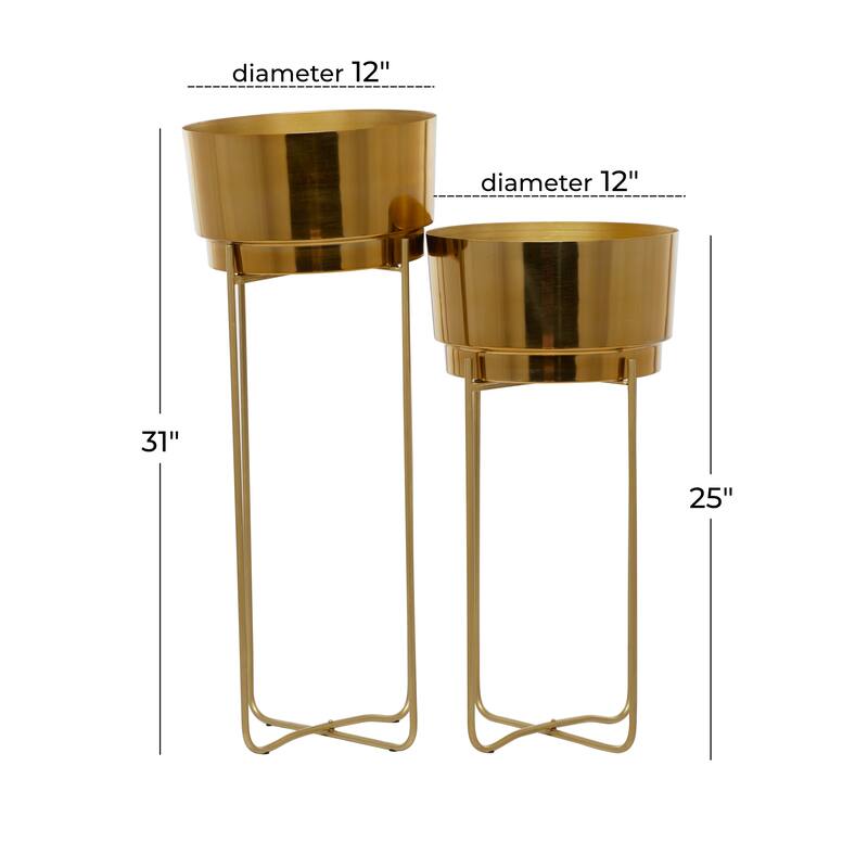CosmoLiving by Cosmopolitan Metal Contemporary Planter (Set of 2) - S/2 31", 25"H