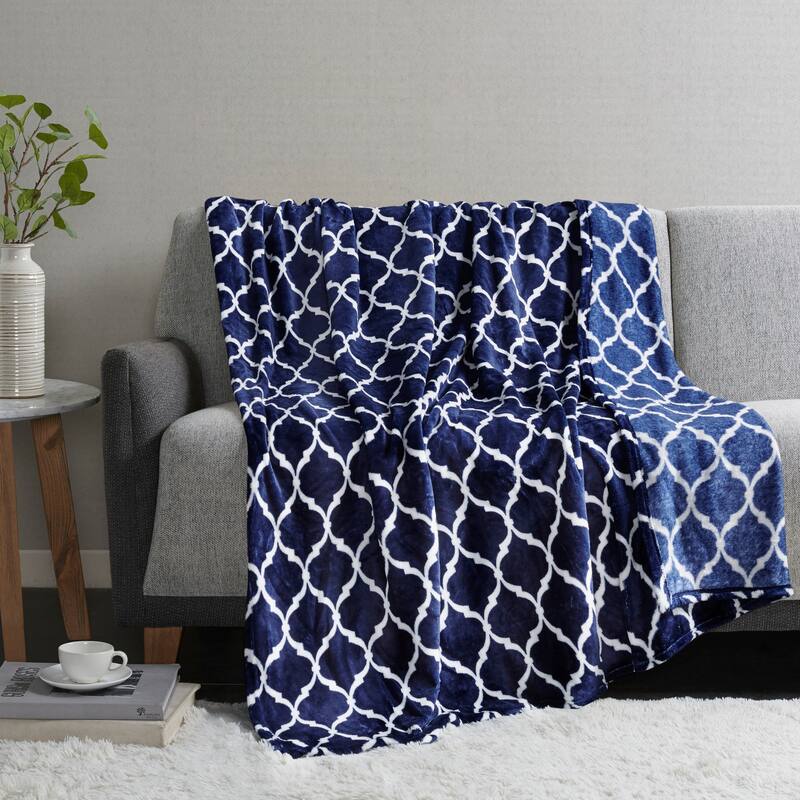 Madison Park Ogee Oversized Throw - Navy