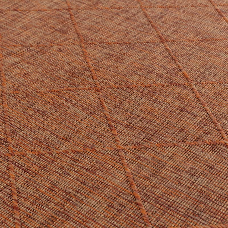 Larissa Collection Geometric Brick Indoor/Outdoor Area Rug
