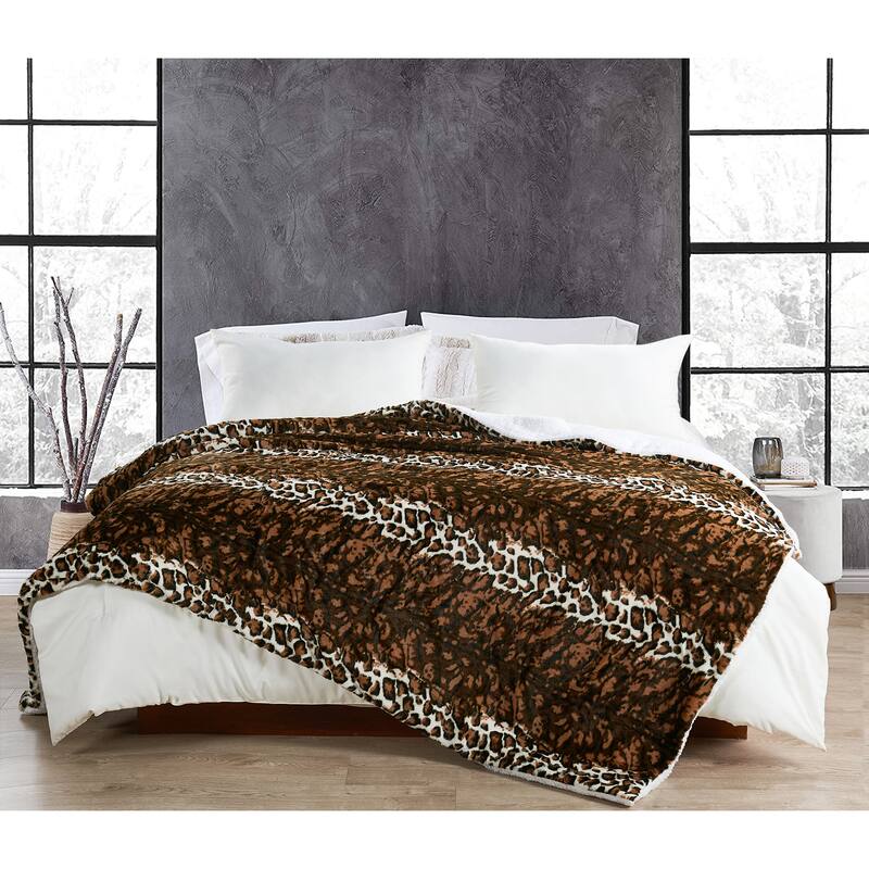 Home Soft Things FauxFur Sherpa Backing Bed Blanket