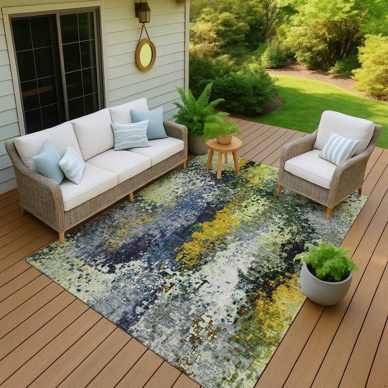 Machine Washable Indoor/ Outdoor Contemporary Abstract Chantille Rug - Green - 3' x 5'
