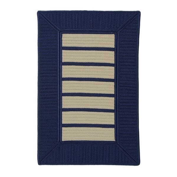 Colonial Mills Vizima Geometric Polypropylene Braided Rug. Opens flyout.