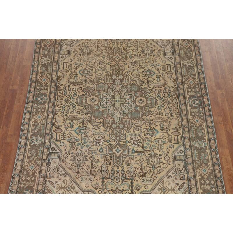 Hand Knotted Oriental 100% Wool Carpet Traditional Medallion Peach Tabriz Area Rug - 9' 10'' X 6' 4''