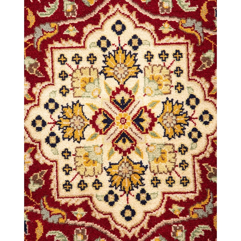 Overton Hand Knotted Wool Traditional Oriental Red Area Rug - 4' x 6'