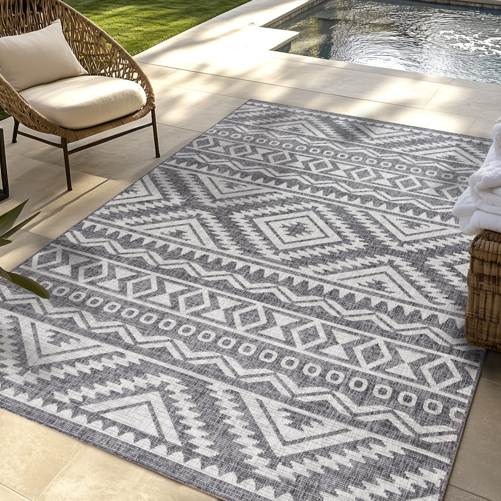 Gertmenian Savara Global Geometric Polypropylene Indoor Outdoor Performance Flatweave Area Rug Collection