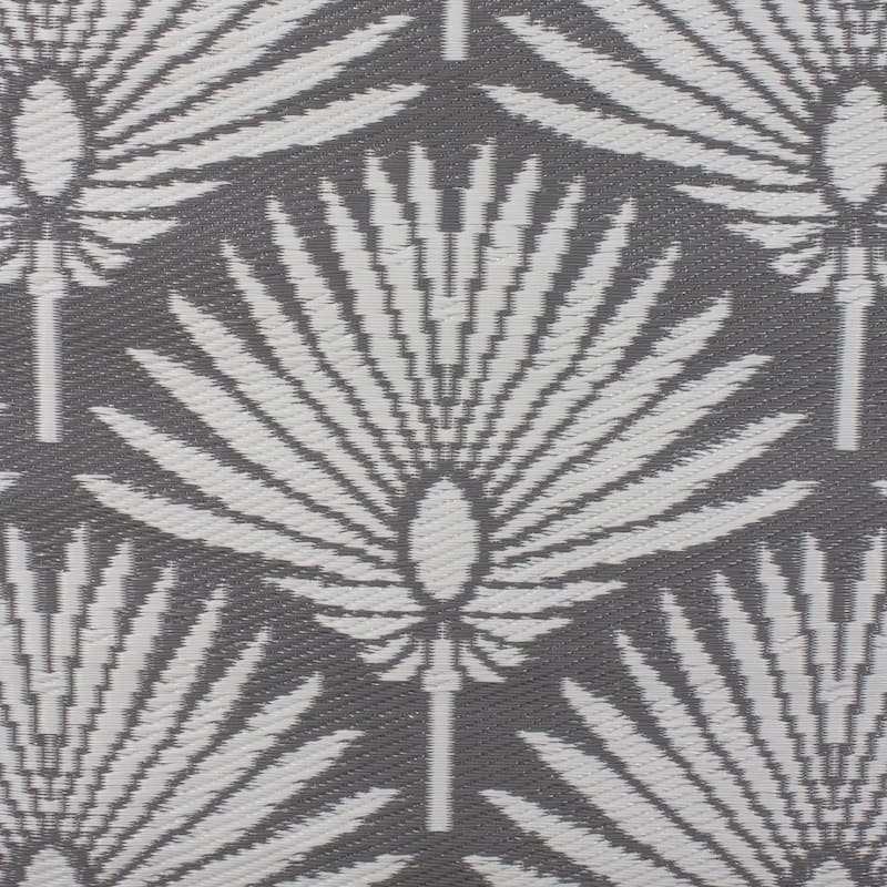 4' x 6' Gray and White Fan Leaf Rectangular Outdoor Area Rug - 4' x 6'