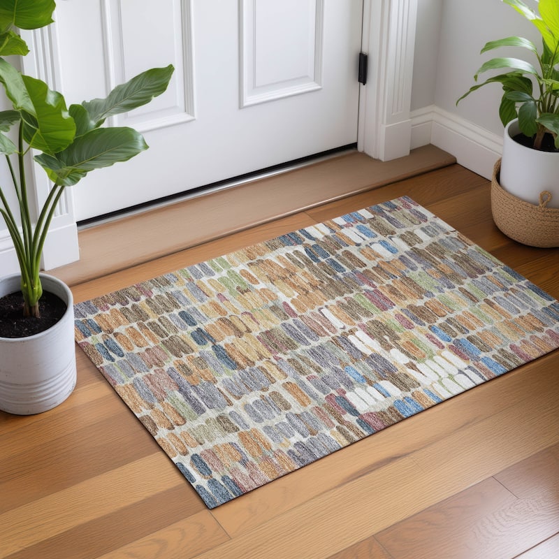 Machine Washable Indoor/ Outdoor Modern Caps Chantille Rug