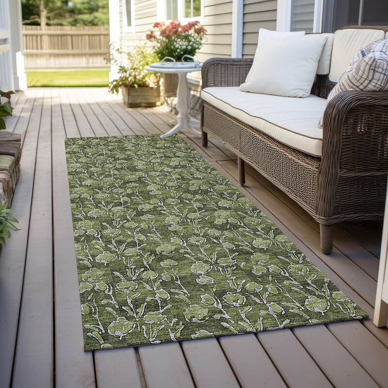Machine Washable Indoor/ Outdoor Chantille Modern Floral Impressions Rug