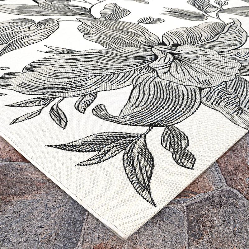 Dream Decor Rugs Gelato Bellflower Floral Indoor Outdoor Area Rug