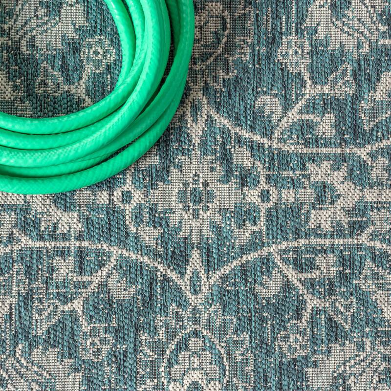 JONATHAN Y Palazzo Vine and Border Textured Weave Indoor/Outdoor Area Rug
