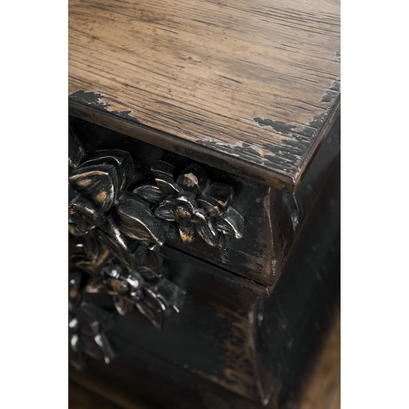 Hooker Furniture Charmant European 42"W Luxury Bachelorette Chest