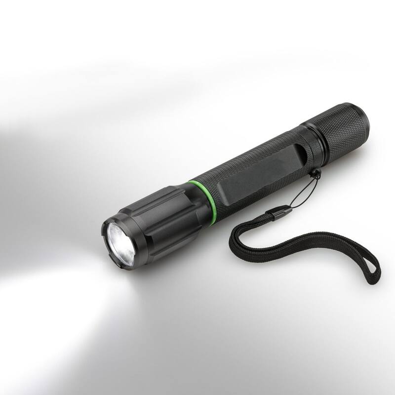 1000 Lumen Rechargeable Focusing LED Flashlight