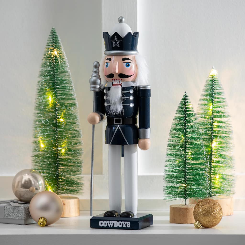Nutcracker Statue, Dallas Cowboys - 4.92''W x 4.53''H x 13.78