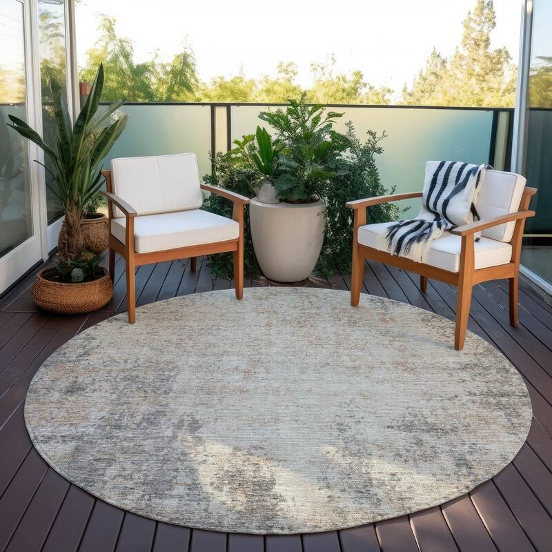 Machine Washable Indoor/ Outdoor Chantille Rug - Taupe - 8' x 8'