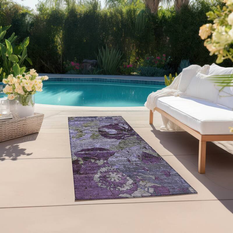 Nax Unique Abstract Weather Resistant Timeless Fusion Runner Outdoor Rug