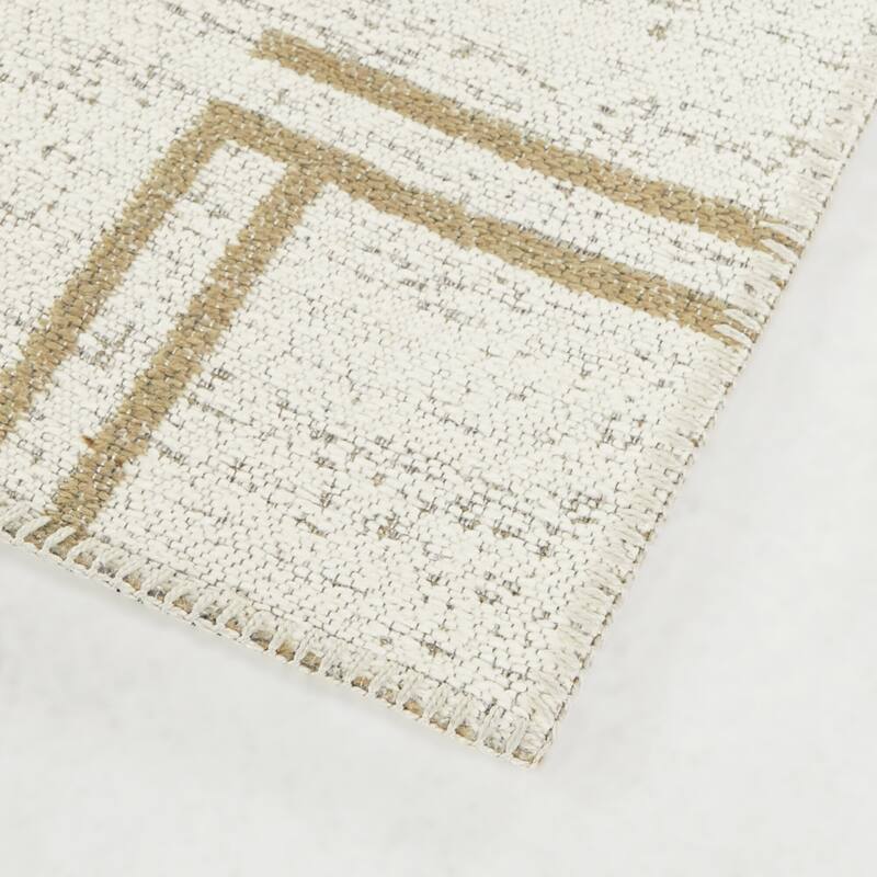 Bronson Transitional Moroccan Indoor/Outdoor Area Rug