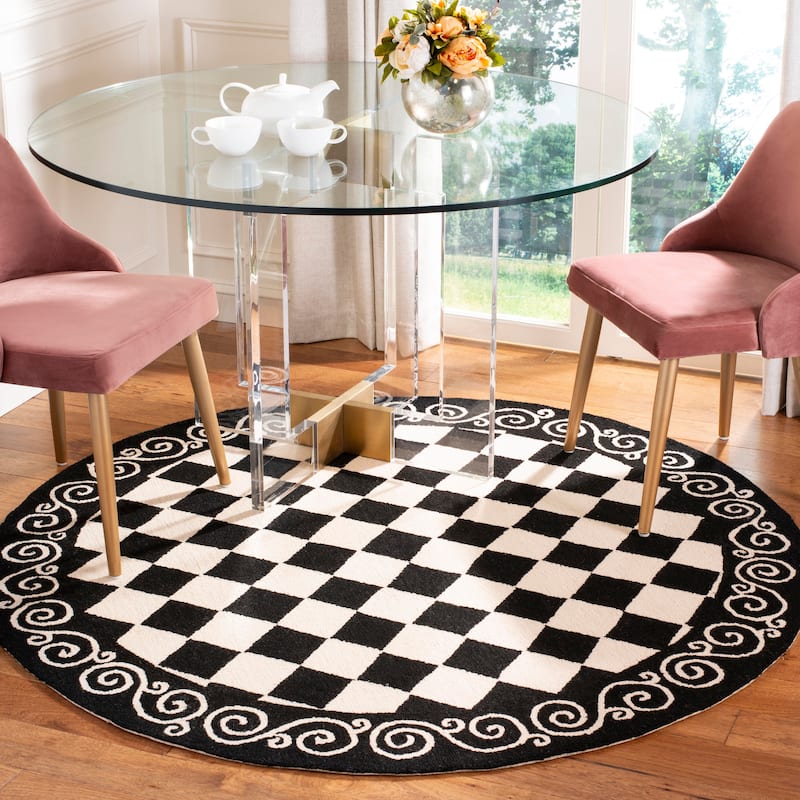 SAFAVIEH Handmade Chelsea Kamryn French Country Wool Rug - 8' Round - Black/Ivory