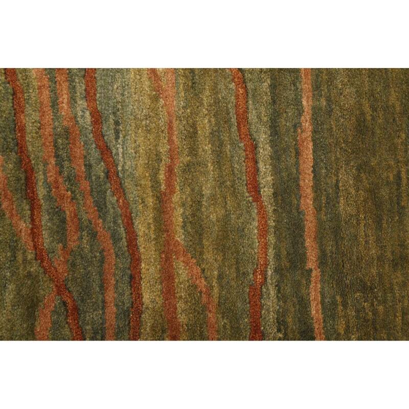 ECARPETGALLERY Hand-knotted Peshawar Ziegler Green Wool Rug - 5'1 x 6'11