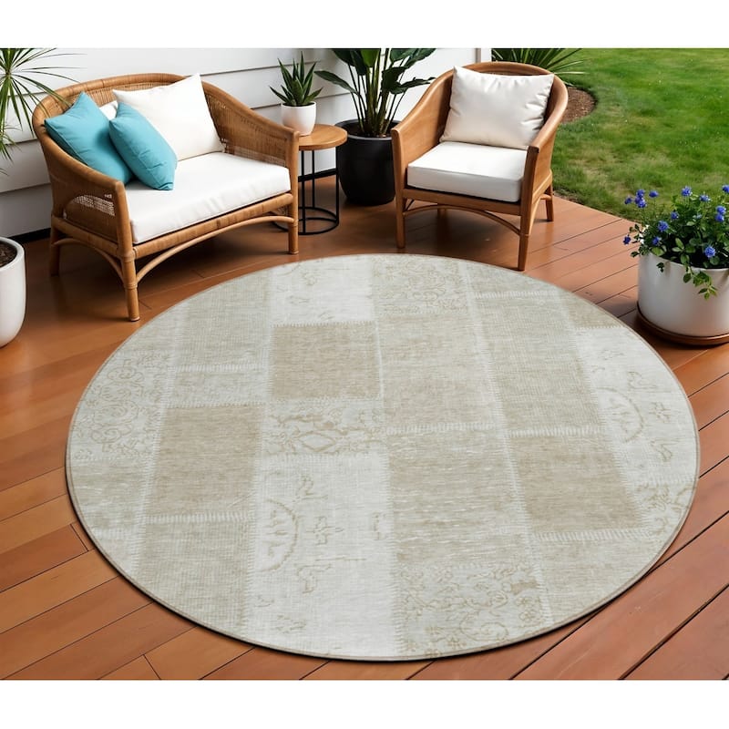 HomeRoots Patchwork Traditional Rectangle Outdoor Rug - 8' Round
