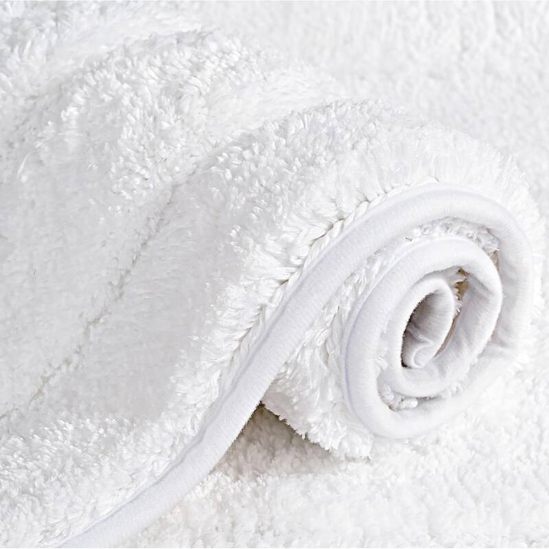 White 2 Piece Bordered Box Plush Soft Cozy 100% Polyester Bath Mat Set
