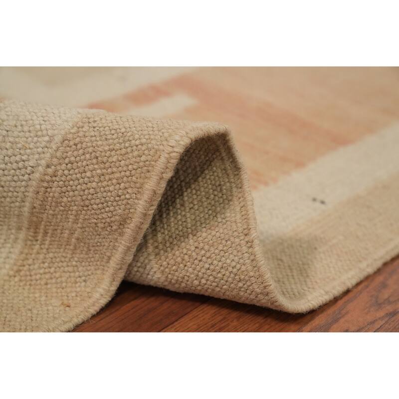 Hand Woven Oriental 100% Wool Carpet Southwestern Tribal Beige & Ivories Kilim Area Rug - 8' 1'' X 5' 1''