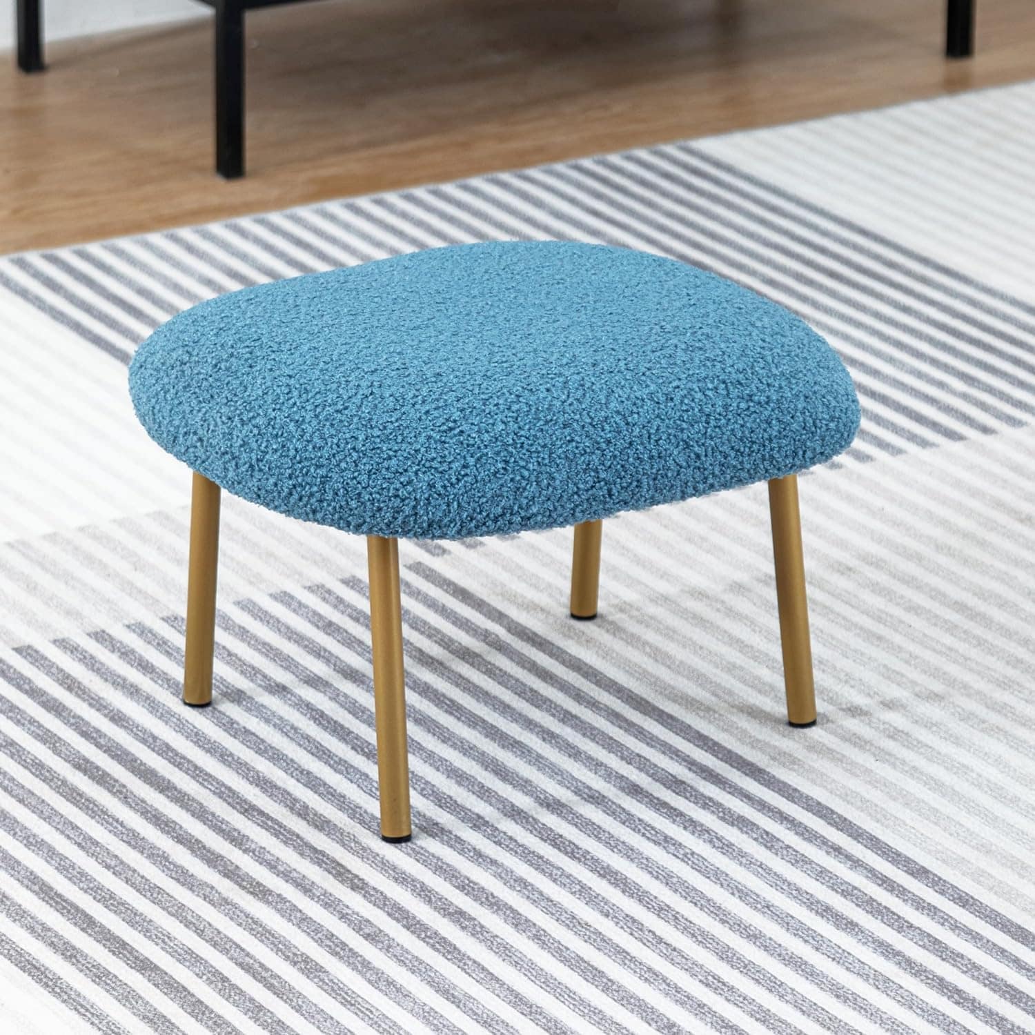 XINMICS Round Boucle Upholstered accent chair ottoman