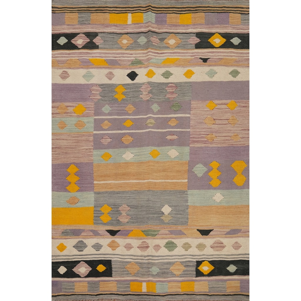 Hand Woven Southwestern Wool Multi-Colored Geometric Area Rug - 5' 7'' X 4' 1''