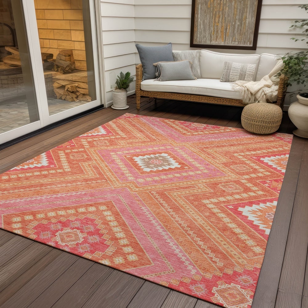 Machine Washable Indoor/ Outdoor Global Boho Chantille Rug