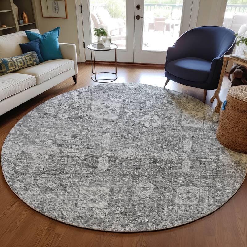 Machine Washable Indoor/ Outdoor Chantille Vintage Traditional Rug - Gray - 8' x 8'
