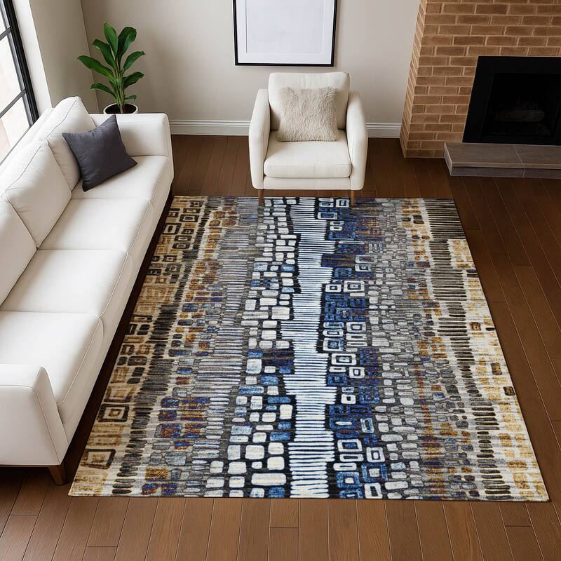 Machine Washable Indoor/ Outdoor Geo Mosaic Chantille Rug