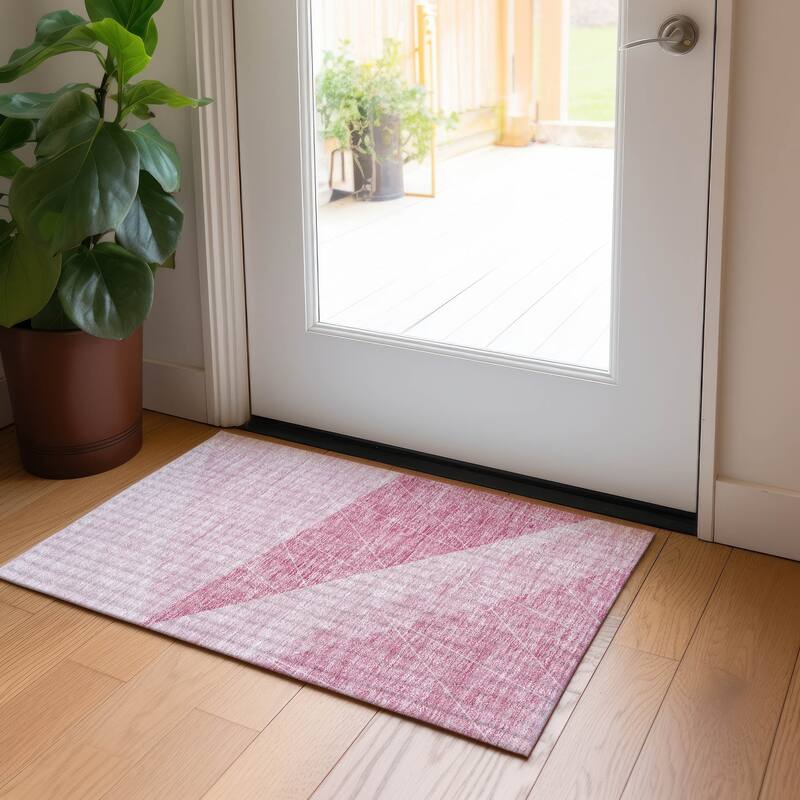 Machine Washable Indoor/ Outdoor Chantille Modern Prism Rug - Pink - 1'8" x 2'6"