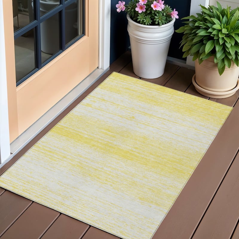 HomeRoots Striped Transitional Rectangle Outdoor Rug - 3' x 5'