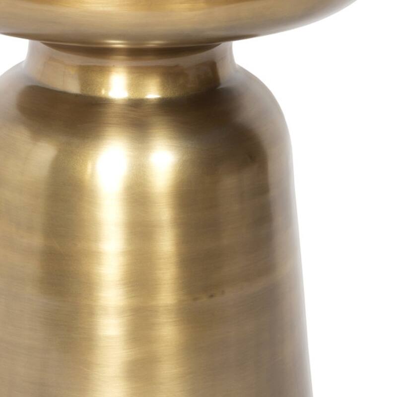 HomeRoots 19" Gold Iron Round End Table - 16.00 in. x 19.00 in. x 16.00 in.