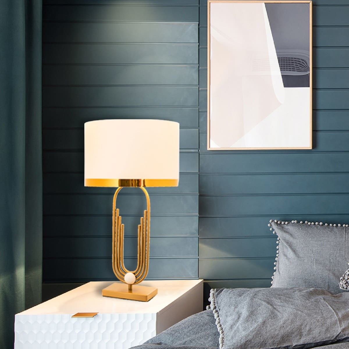 Transitional 1 Light Gold Metal Table Lamp with A White Shade