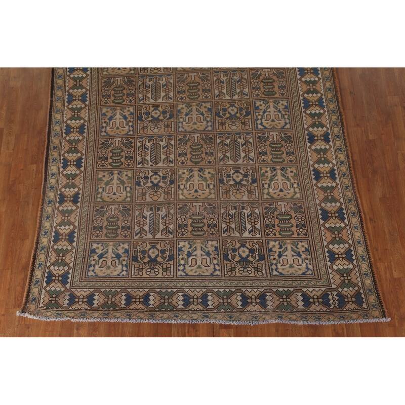 Garden Design Bakhtiari Persian Vintage Rug Geometric Wool Carpet - 6'11"x 9'6"