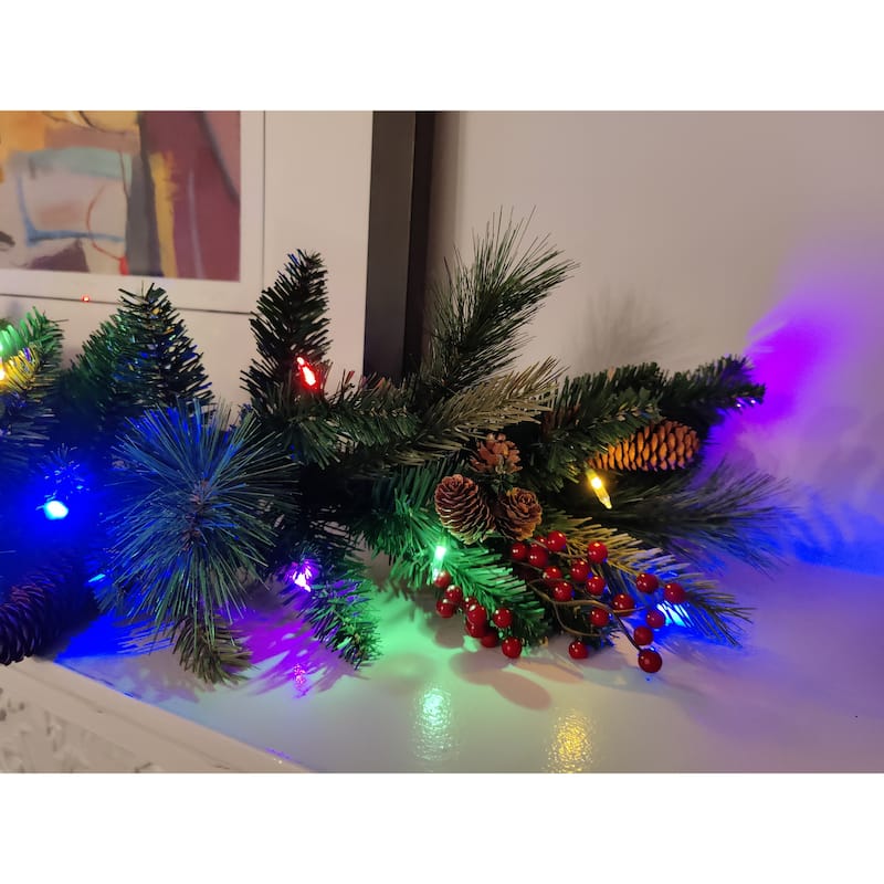 Traditional Woodland Berry Garland B/O WW & MU LED (6', 9' or 12')