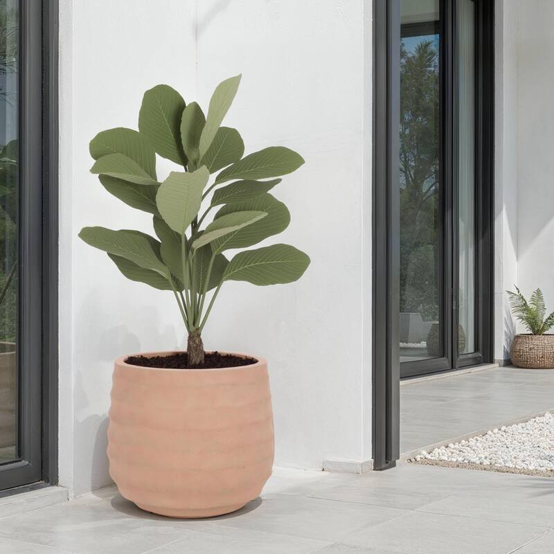 SAFAVIEH Outdoor Living Marta Planter Pot - 16"W x 16"D x 14"H