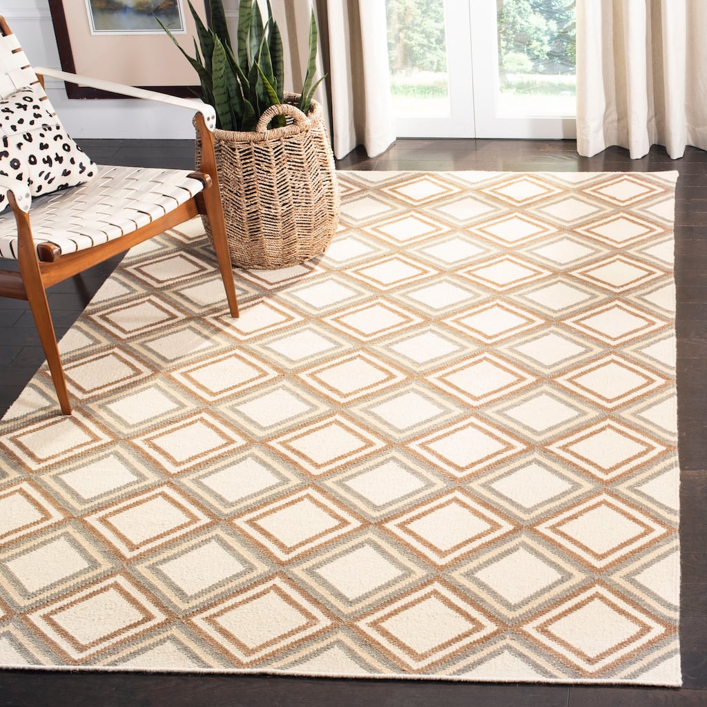 SAFAVIEH Handmade Flatweave Dhurries Roshni Modern Wool Rug
