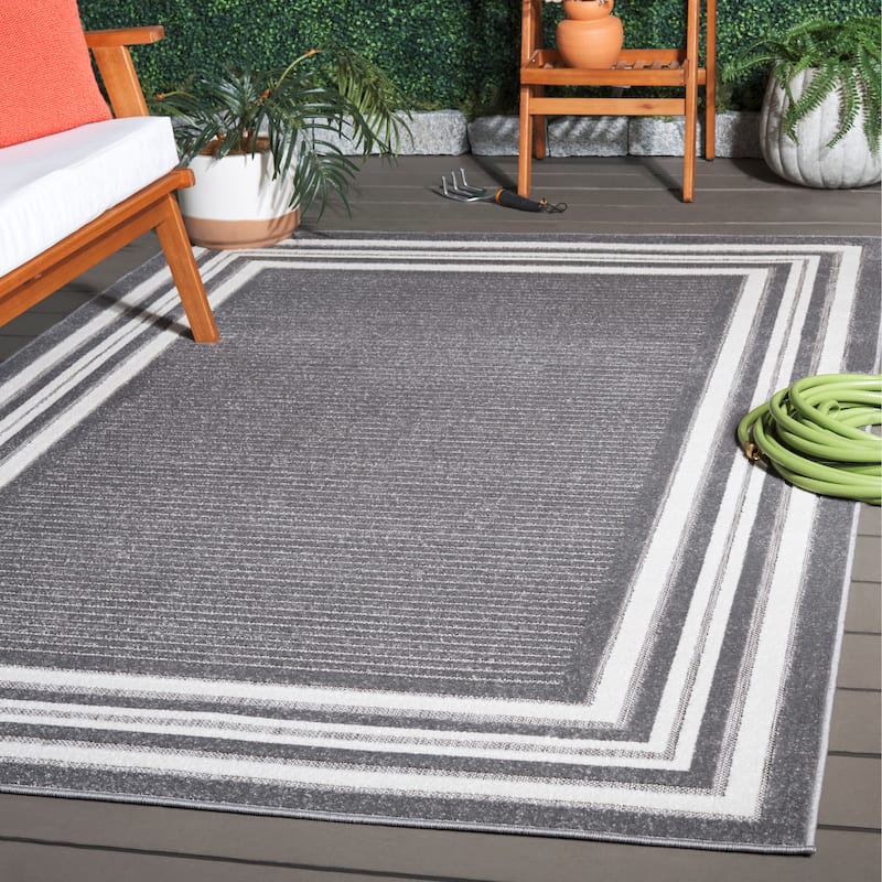 SAFAVIEH Cabana Pratima Indoor/Outdoor Waterproof Patio Backyard Rug