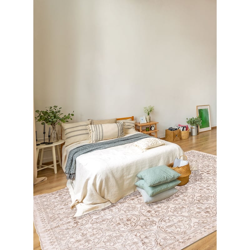 ECARPETGALLERY Hand-knotted Loreto Ivory Silk Rug - 7'10 x 10'3