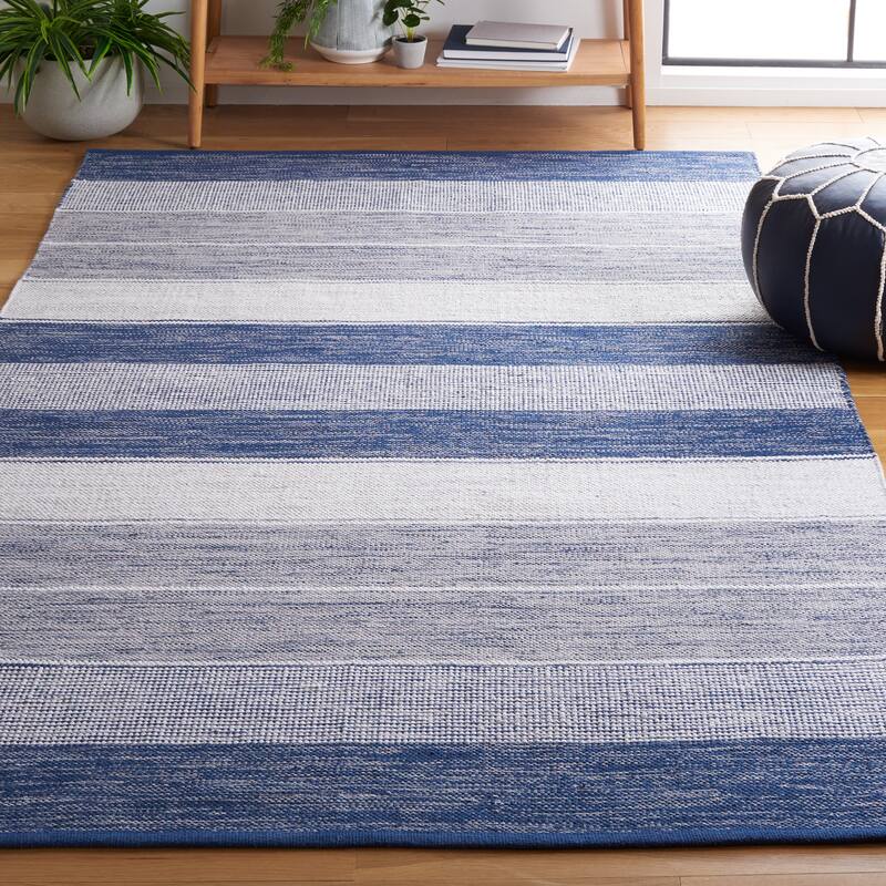 SAFAVIEH Handmade Flatweave Striped Chana Xanthe Cotton Rug - 5' x 8' - Grey/Blue