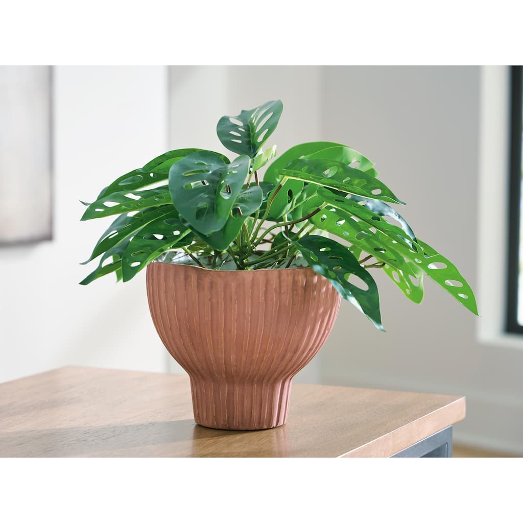 Signature Design by Ashley Orban Brown/White Vase