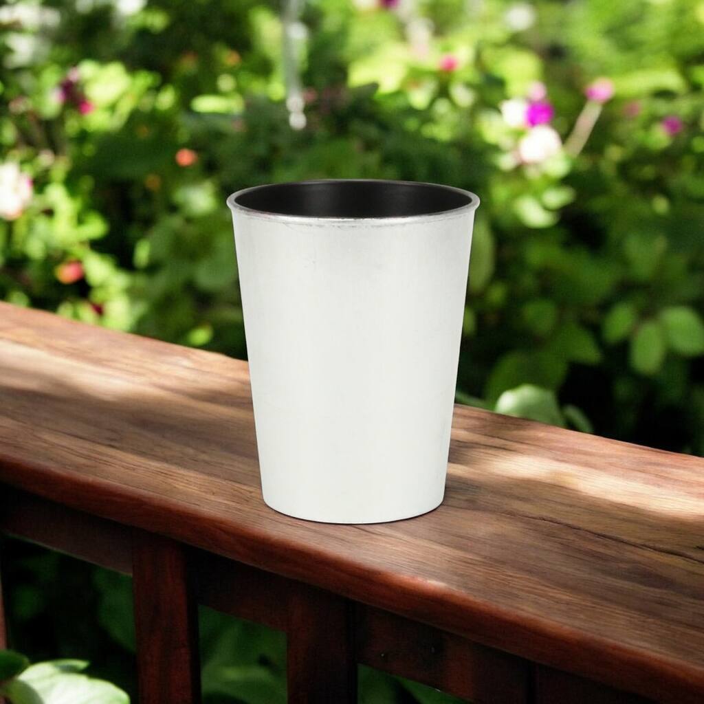 HomeRoots 5" Silver Recycled Plastic Indoor Outdoor Round Pot Planter