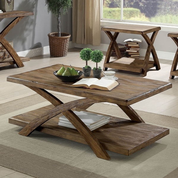 Light wood store coffee table set