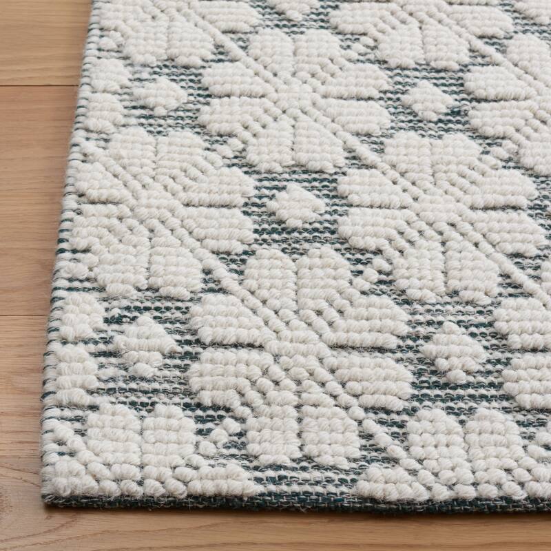Martha Stewart by SAFAVIEH, Handmade Micheline Wool Rug