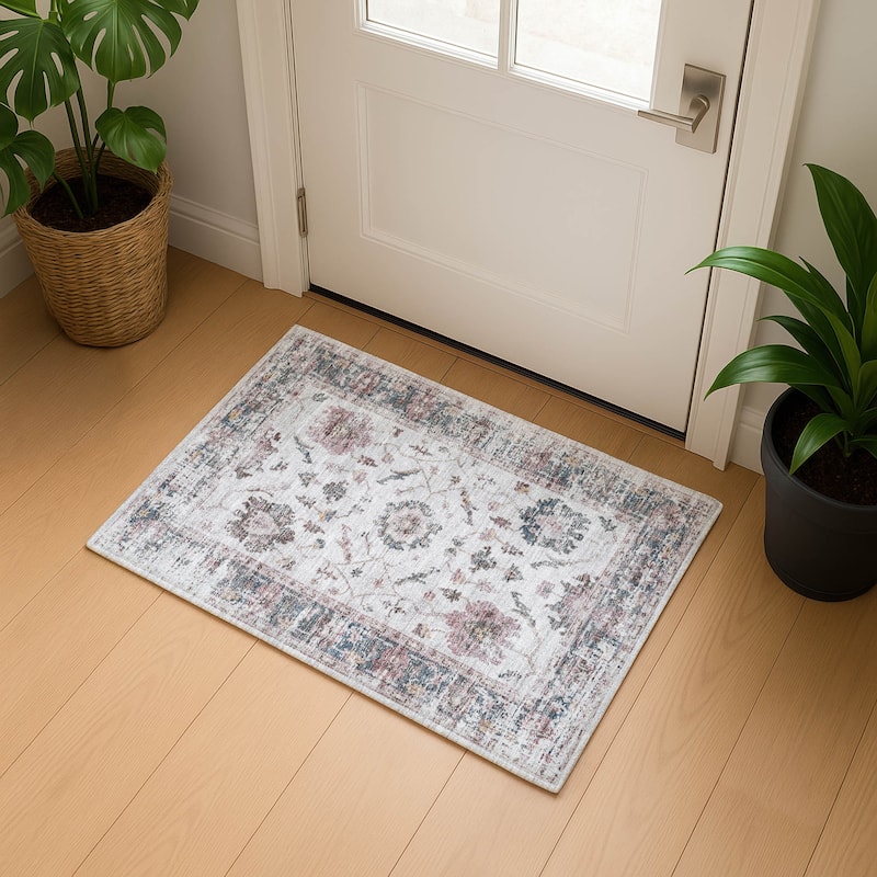 Premium Washable Super Soft Vintage Traditional Mayfield Rug - Blush - 1'8" x 2'6"