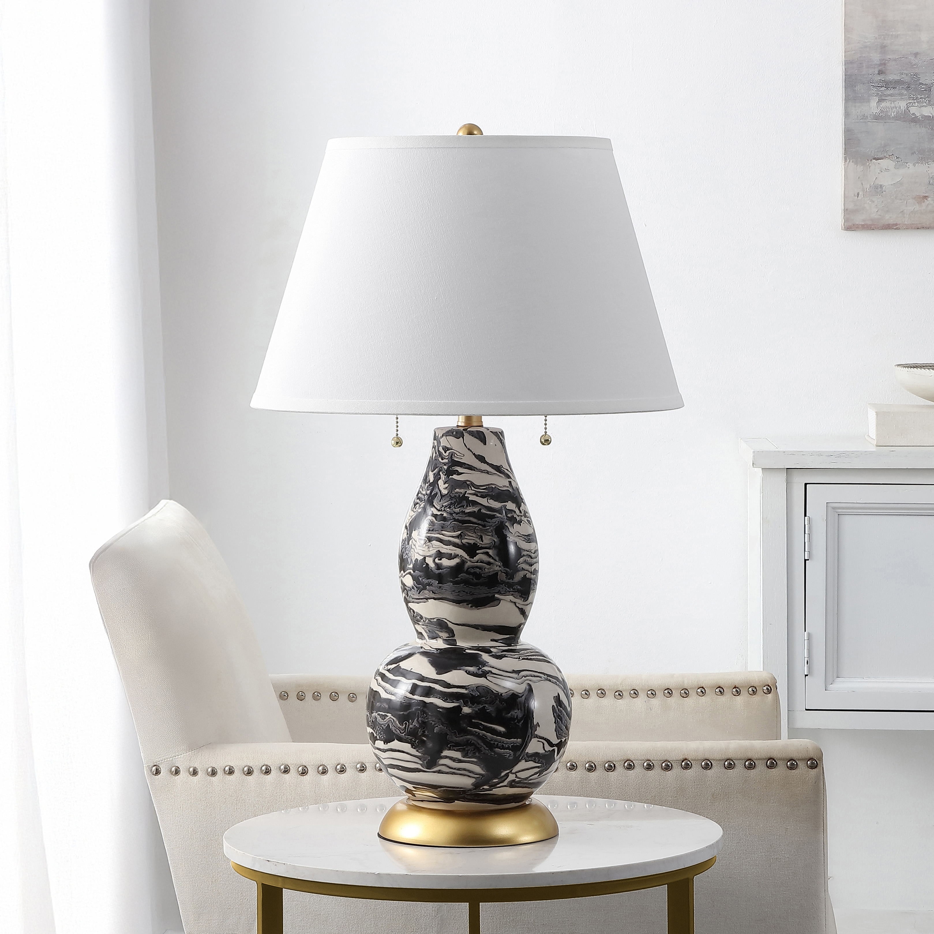 SAFAVIEH Lighting Sebrina 29-inch Navy And White Color Swirls Glass Table Lamp (Set of 2) - 17"x17"x28" - 17Wx17Dx28H