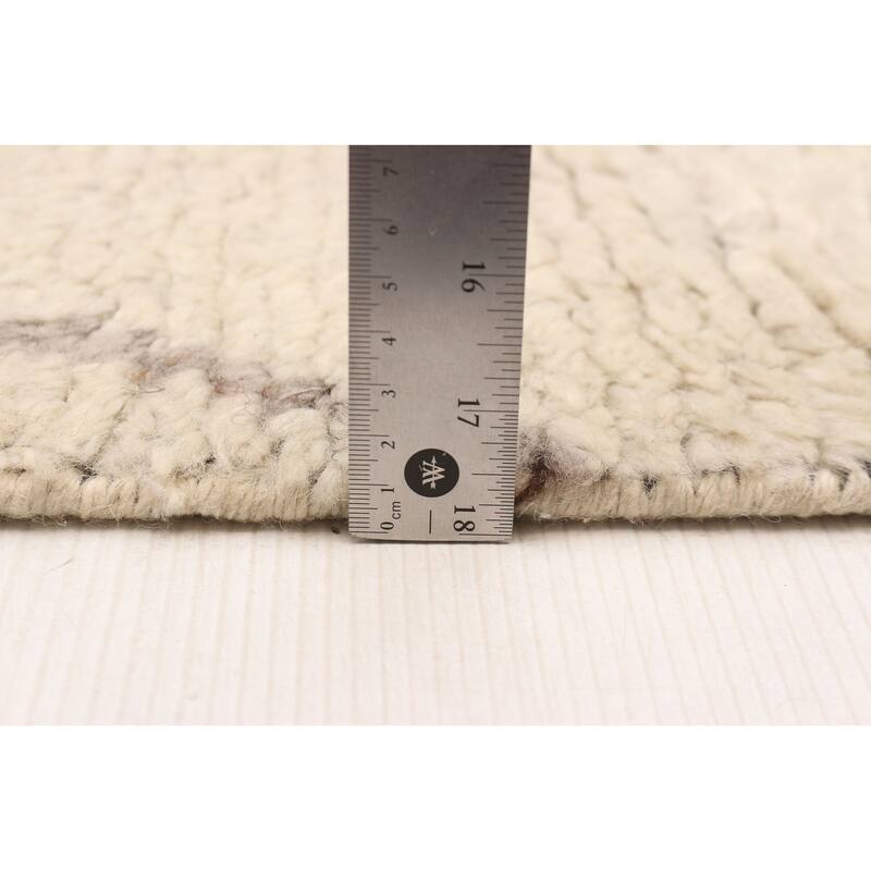 ECARPETGALLERY Hand-knotted Tangier Cream Wool Rug - 5'4 x 7'9