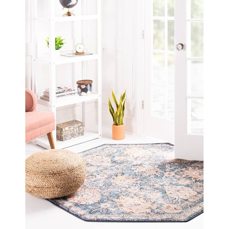 Traditional Nixa Collection Area Rug
