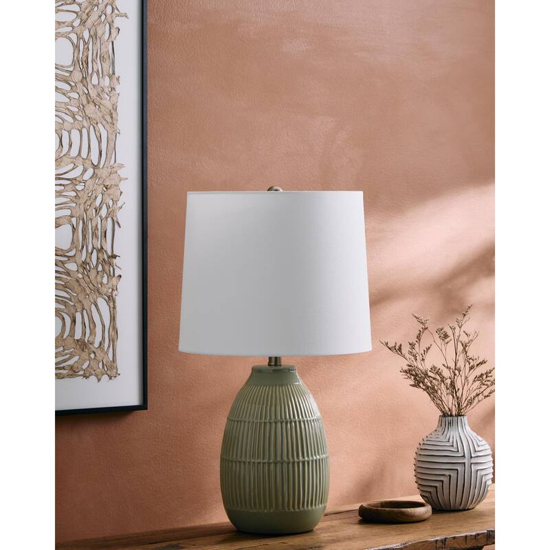 Livabliss Soleny Traditional Accent Table Lamp - Green